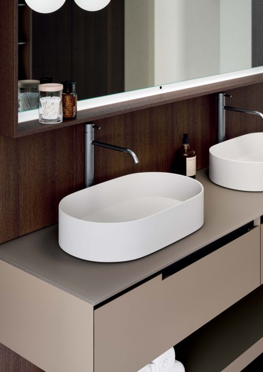 Sarah countertop basin in matt white ceramic