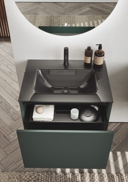 Top in glass Nero Lavagna finish with Rose integrated washbasin, Stilo basin mixer in brushed black 