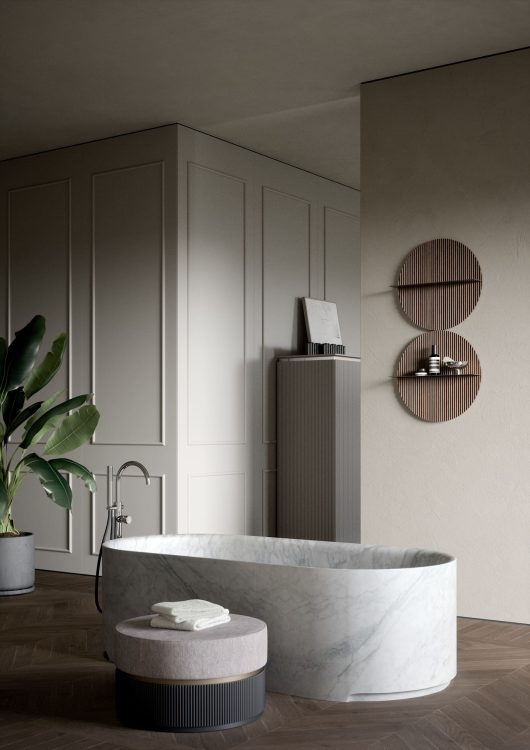 Thalassa bathtub in Bianco Carrara marble 