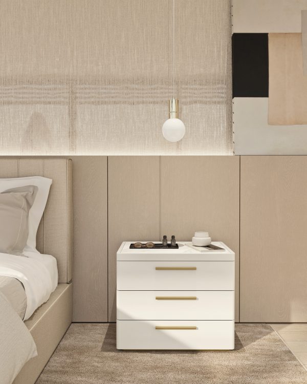 Mozart bedside table in Bianco Ghiaccio finish and with bronze details 